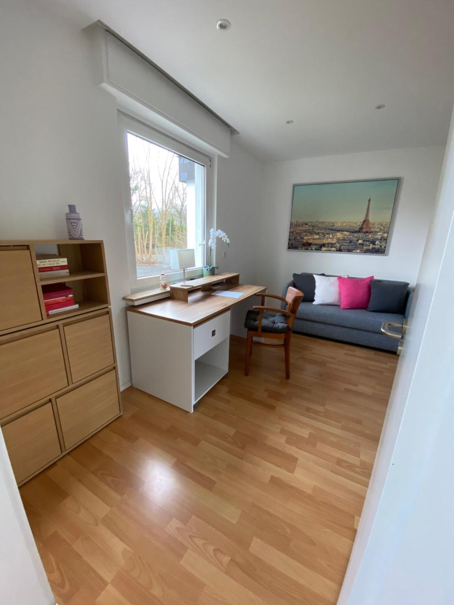 Stilvolle Ferienwohnung Im Zentrum Von 乌纳 外观 照片